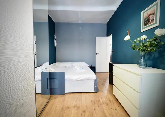 Dimora Delle Camelie - Acquario - Genovabb It Apartment Genoa