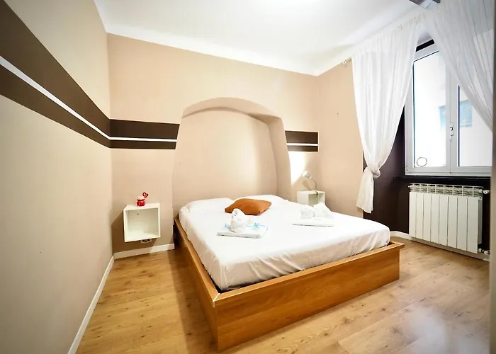 Dimora Delle Camelie - Acquario - Genovabb It Apartment Genoa