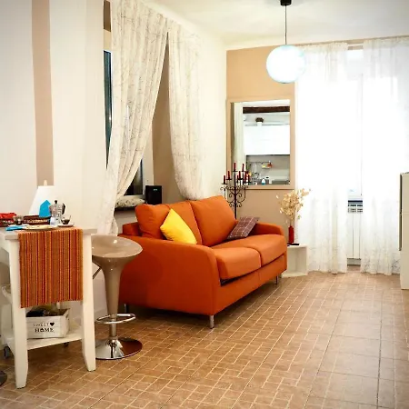 Dimora Delle Camelie Genova